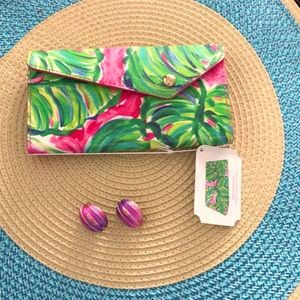 Lilly Pulitzer Painted Palms Sunglass Case
